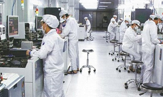 LED世界最大手の海外提携工場にて受注生産
