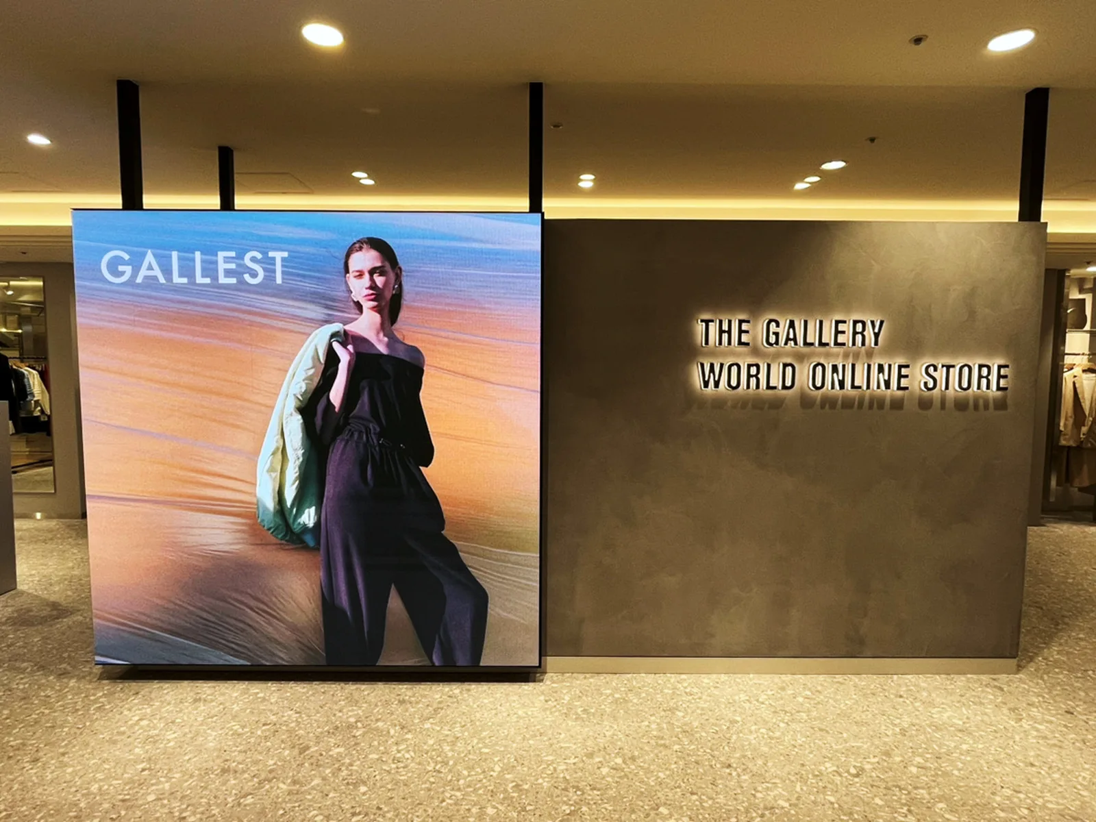 導入事例】THE GALLERY WORLD ONLINE STORE 国分寺マルイ店 様