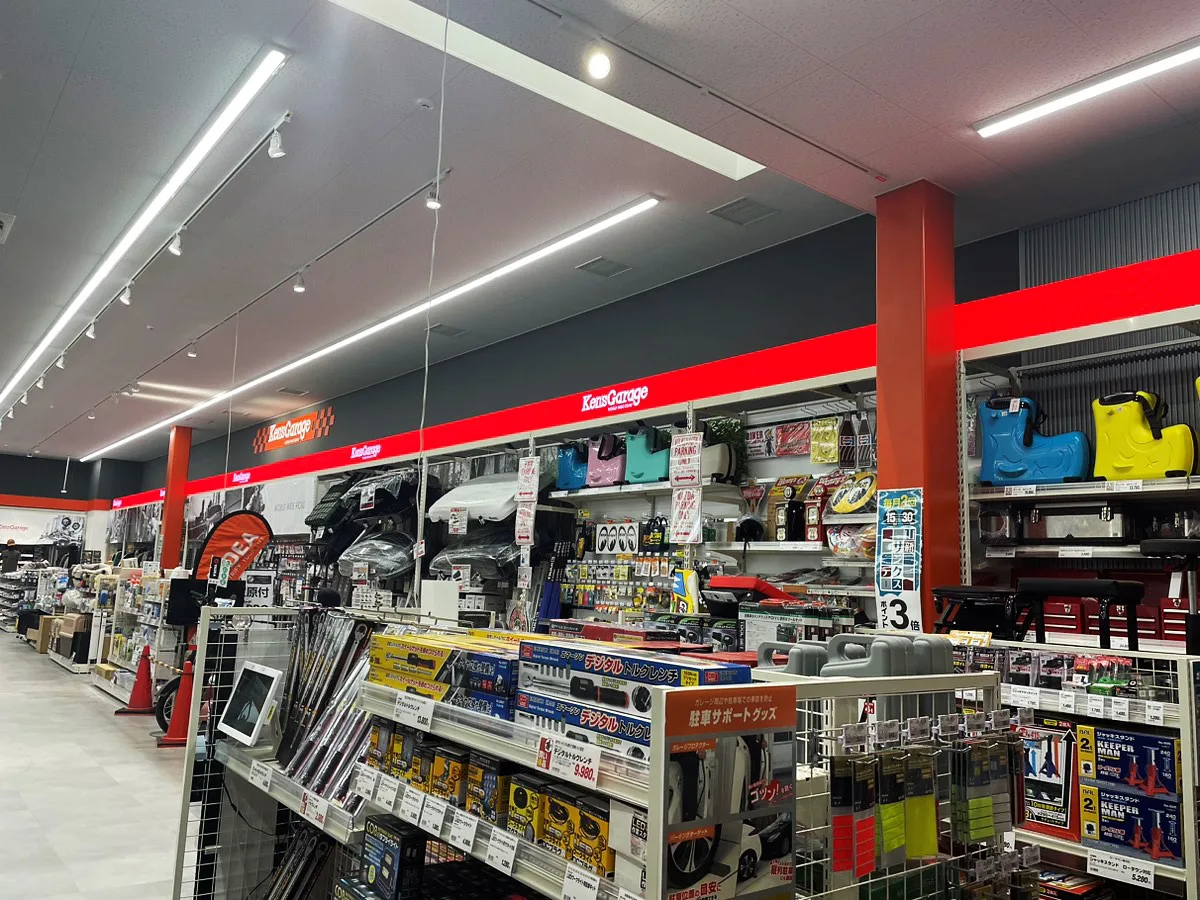 導入事例】株式会社山新 ケンズガレージ佐原東店 様