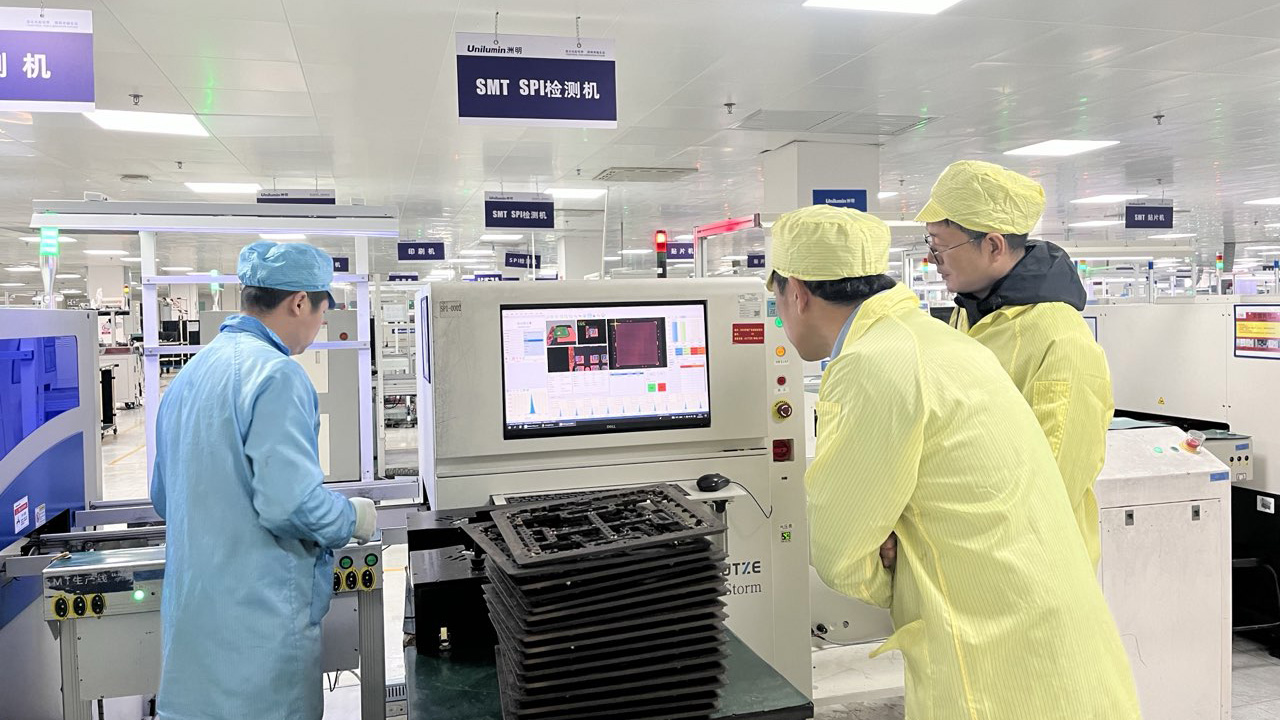 ユニルミン社の海外提携工場 製造ライン